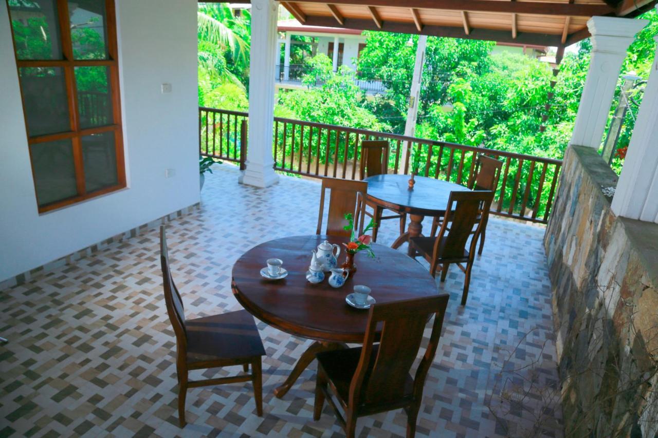 Residence Chanty Hikkaduwa Exterior photo
