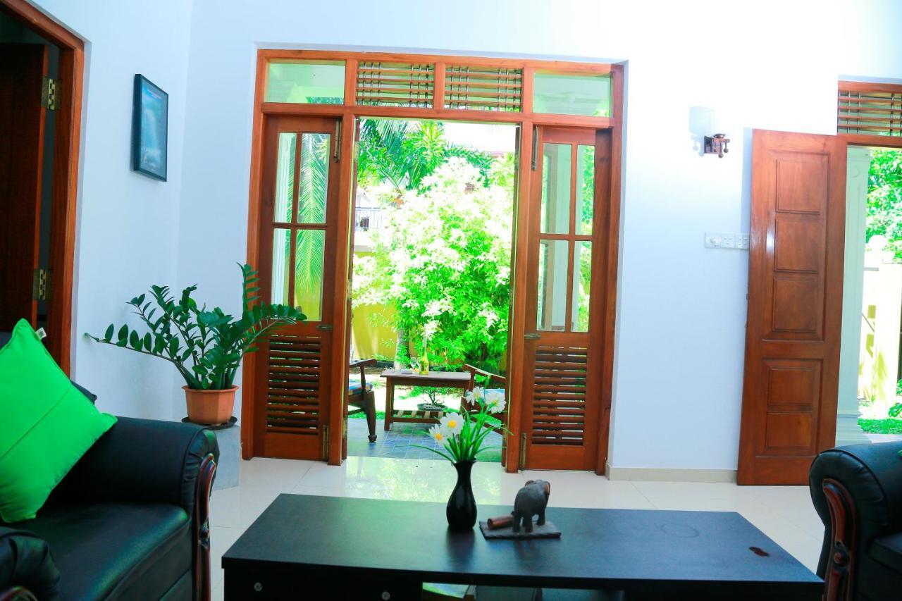 Residence Chanty Hikkaduwa Exterior photo